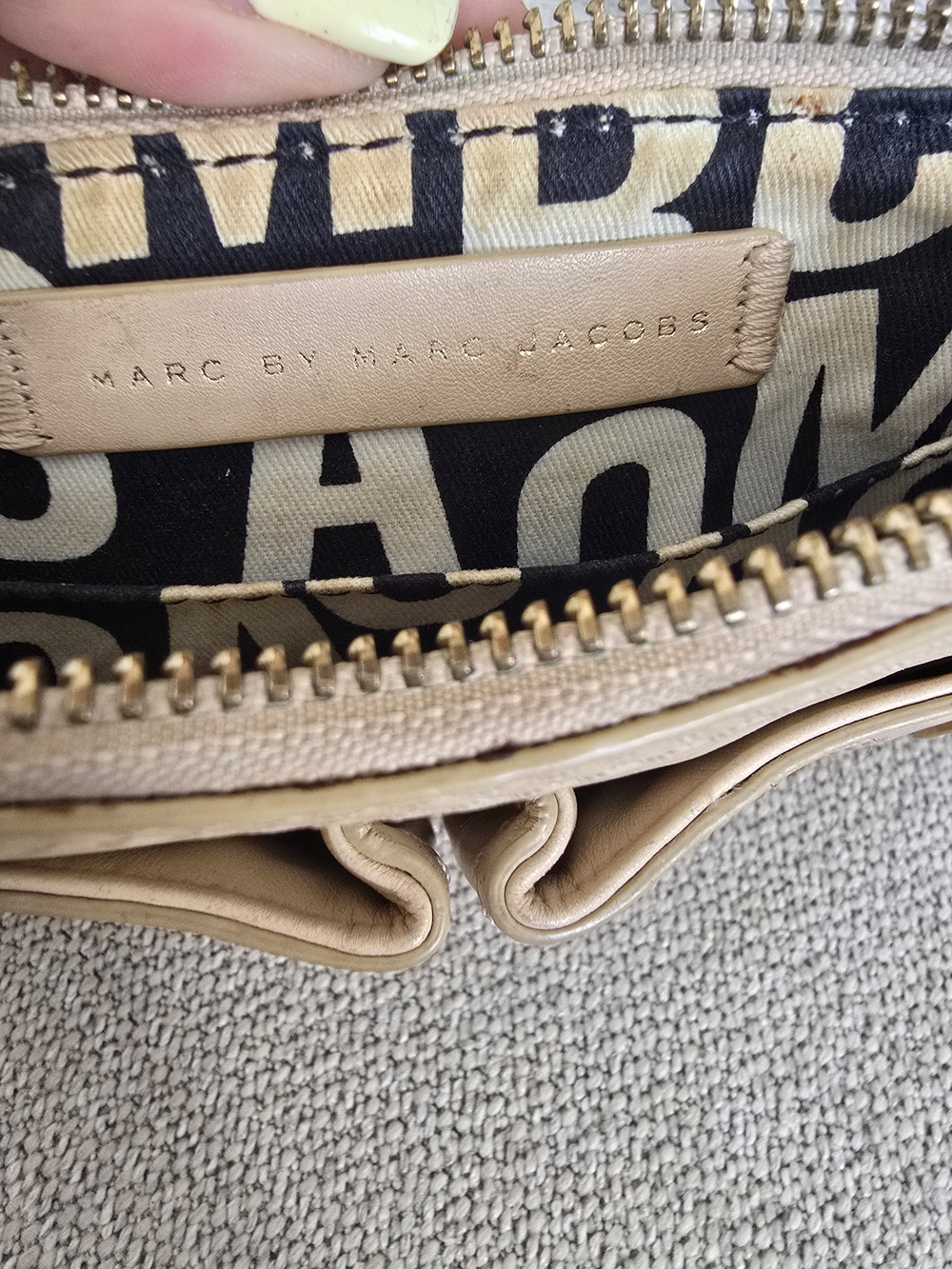VTG Y2K Marc by Marc Jacobs Totally Turnlock Percy Crossbody Bag - Picture 5 of 6